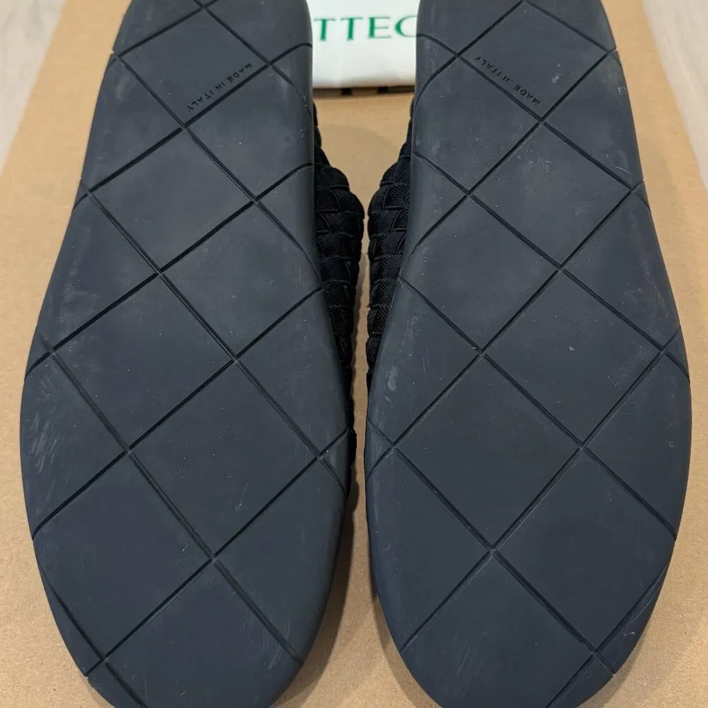 Bottega Veneta Men's Intrecciato Sneakers (Size 44, US 11) - Picture 5 of 5